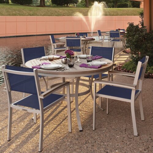 Travira 48" Round Dining Table